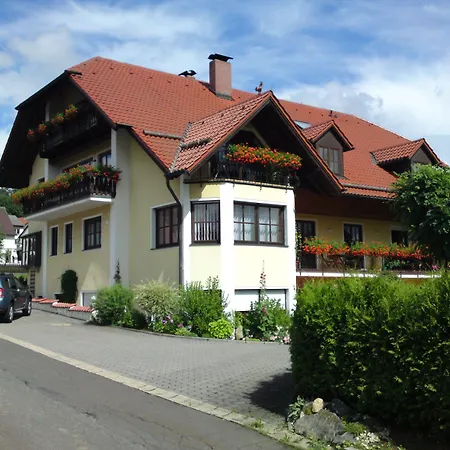 Apartament Gaestehaus Am Sonnenhang Erbendorf