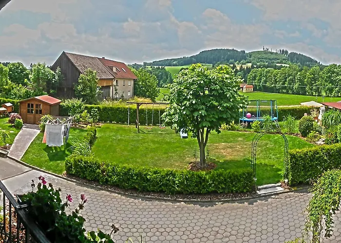 Gaestehaus Am Sonnenhang 아파트 Erbendorf