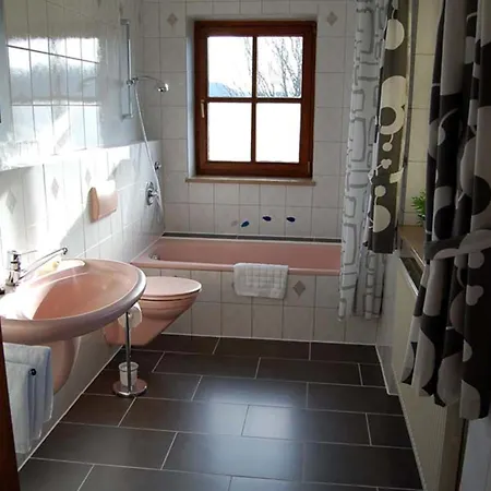 Gaestehaus Am Sonnenhang Апартаменты *